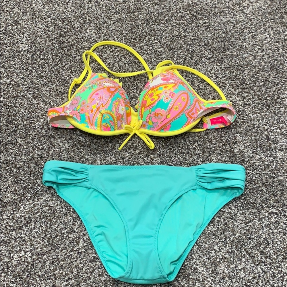 Victoria’s Secret bikini bottoms
